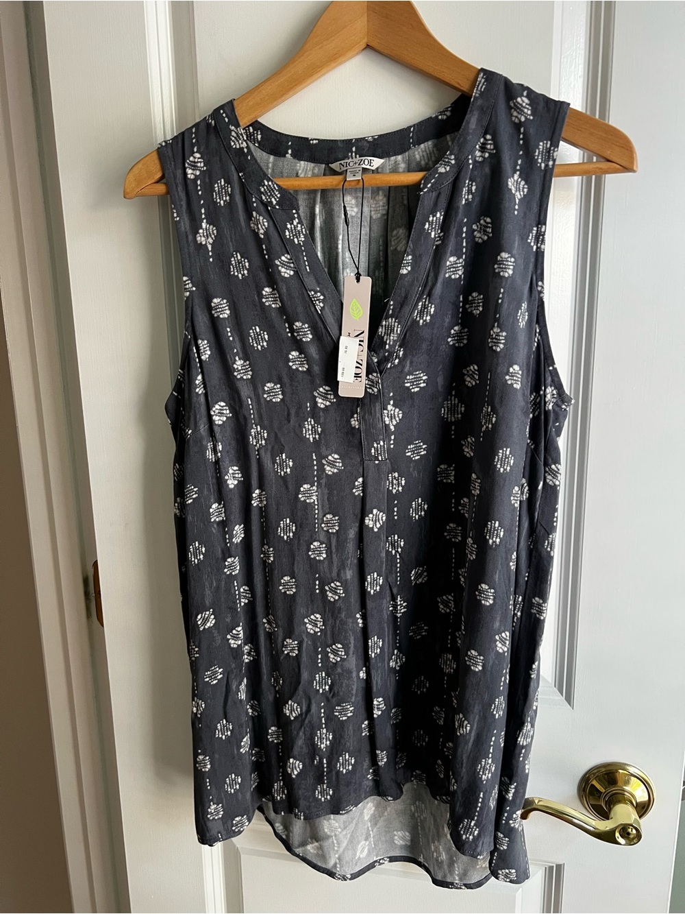 NIC+ZOE Slate Blue Gray Sleeveless V-Neck Geometric Dot Print Blouse Size S